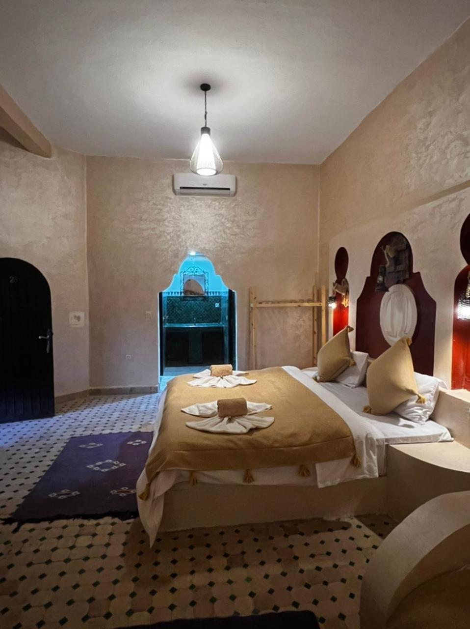 Hotel Cafe Du Sud Мерзуга Екстер'єр фото